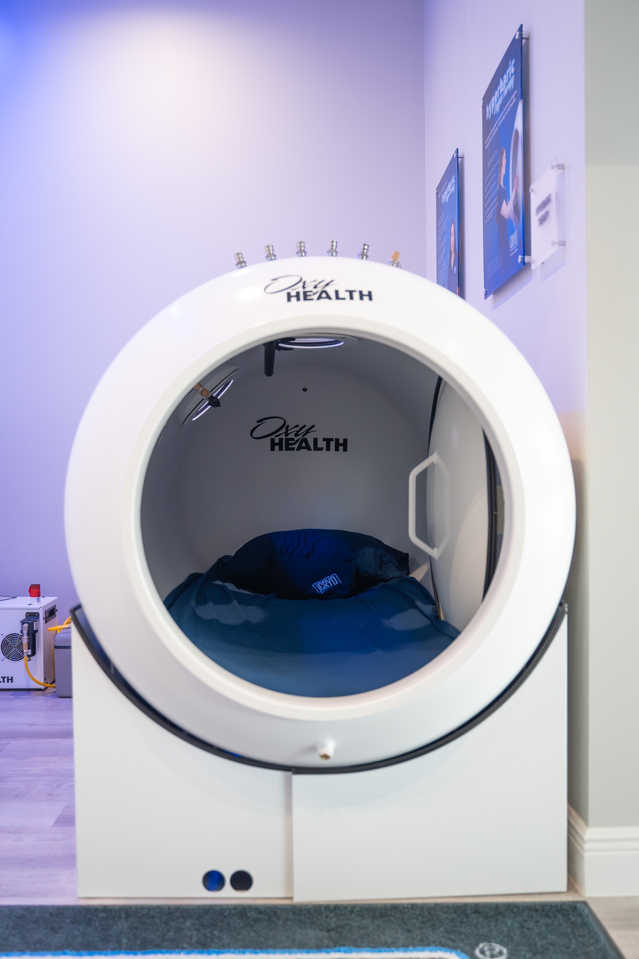 OxyHealth Fortius 420 hard-shell hyperbaric oxygen chamber at iCRYO SouthPark